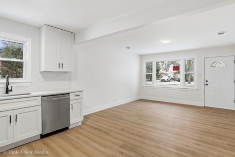 6135 Birmingham Street Chicago Ridge IL 60415