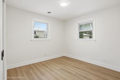 6135 Birmingham Street Chicago Ridge IL 60415