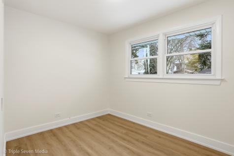 6135 Birmingham Street Chicago Ridge IL 60415