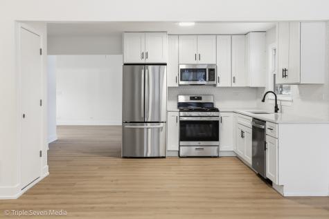 6135 Birmingham Street Chicago Ridge IL 60415