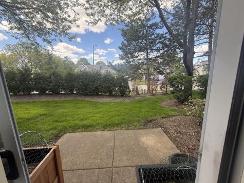 348 Fallbrook Court Schaumburg IL 60194
