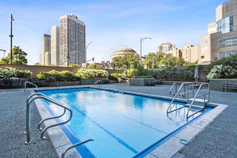 330 West Diversey Parkway Chicago IL 60657