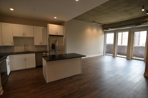 3833 North Broadway Street Chicago IL 60613