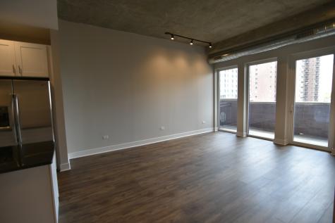 3833 North Broadway Street Chicago IL 60613