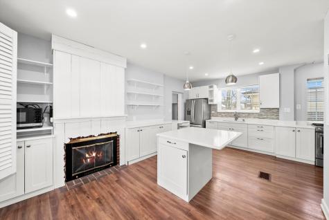 11731 South Bell Avenue Chicago IL 60643