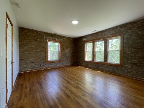 1148 North Harding Avenue Chicago IL 60651