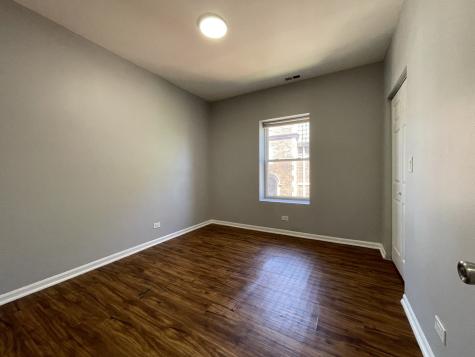 1148 North Harding Avenue Chicago IL 60651