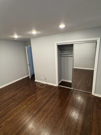 8058 West Lyons Street Niles IL 60714