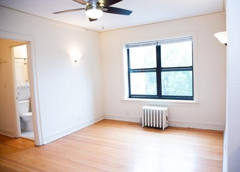 1824 North Lincoln Park West Chicago IL 60614