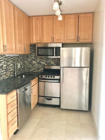 1824 North Lincoln Park West Chicago IL 60614