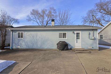 533 Bobby Lane Mundelein IL 60060