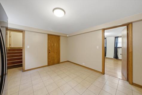 7058 South Fairfield Avenue Chicago IL 60629