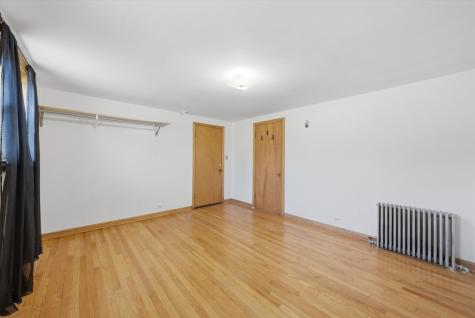 7058 South Fairfield Avenue Chicago IL 60629
