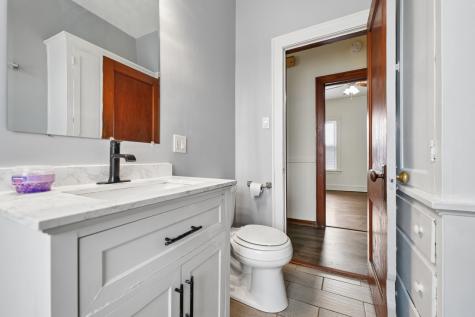 10226 South Charles Street Chicago IL 60643