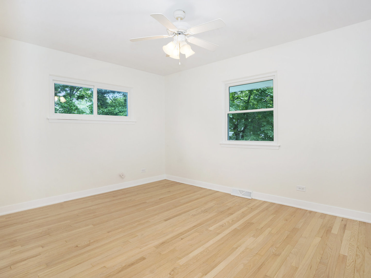 48 Oakwood Drive Naperville IL 60540