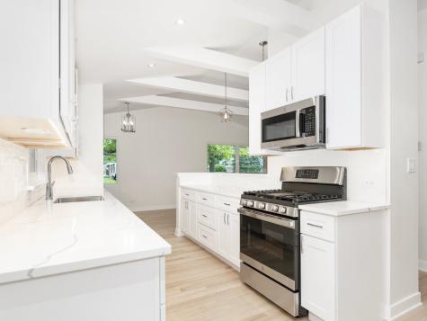 48 Oakwood Drive Naperville IL 60540