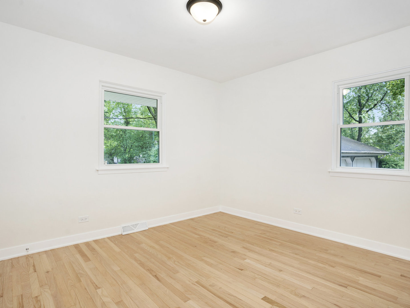 48 Oakwood Drive Naperville IL 60540