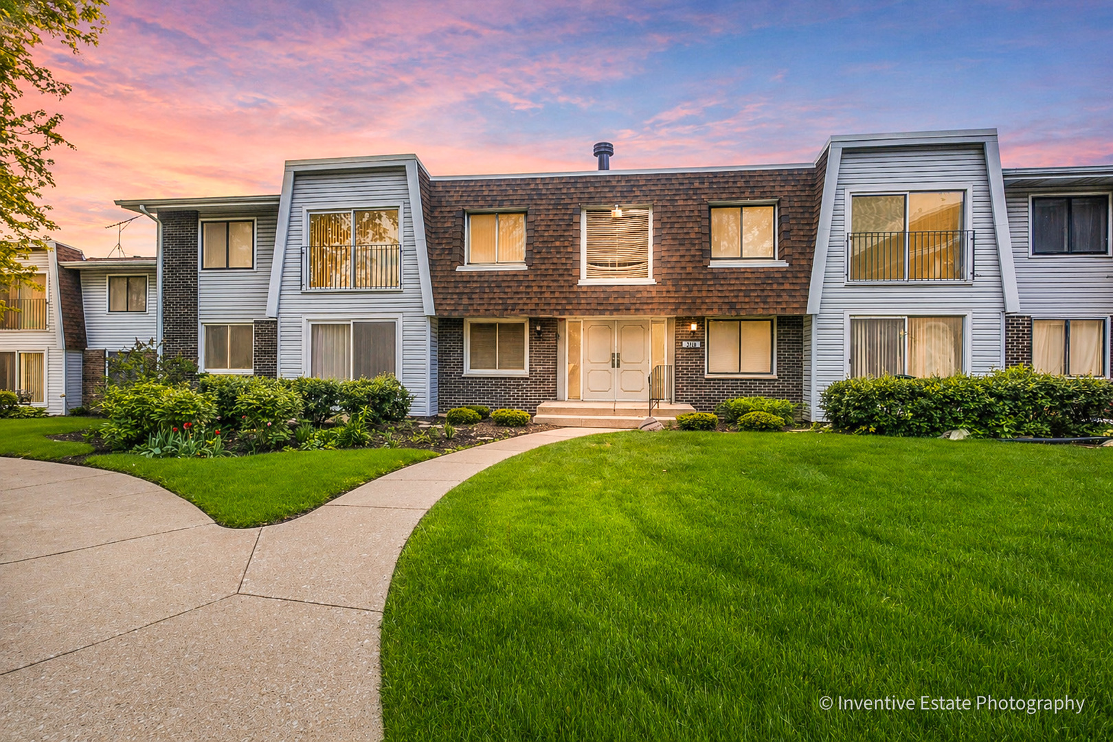 2711 Hobson Road Woodridge IL 60517
