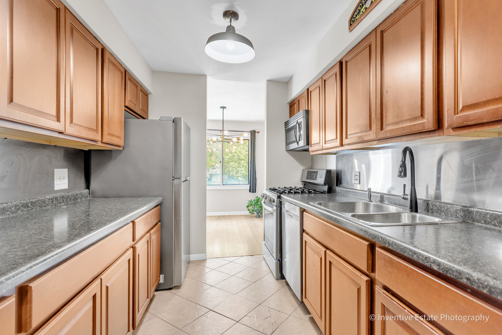 2711 Hobson Road Woodridge IL 60517