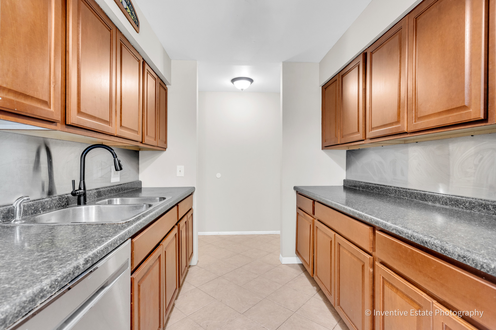 2711 Hobson Road Woodridge IL 60517