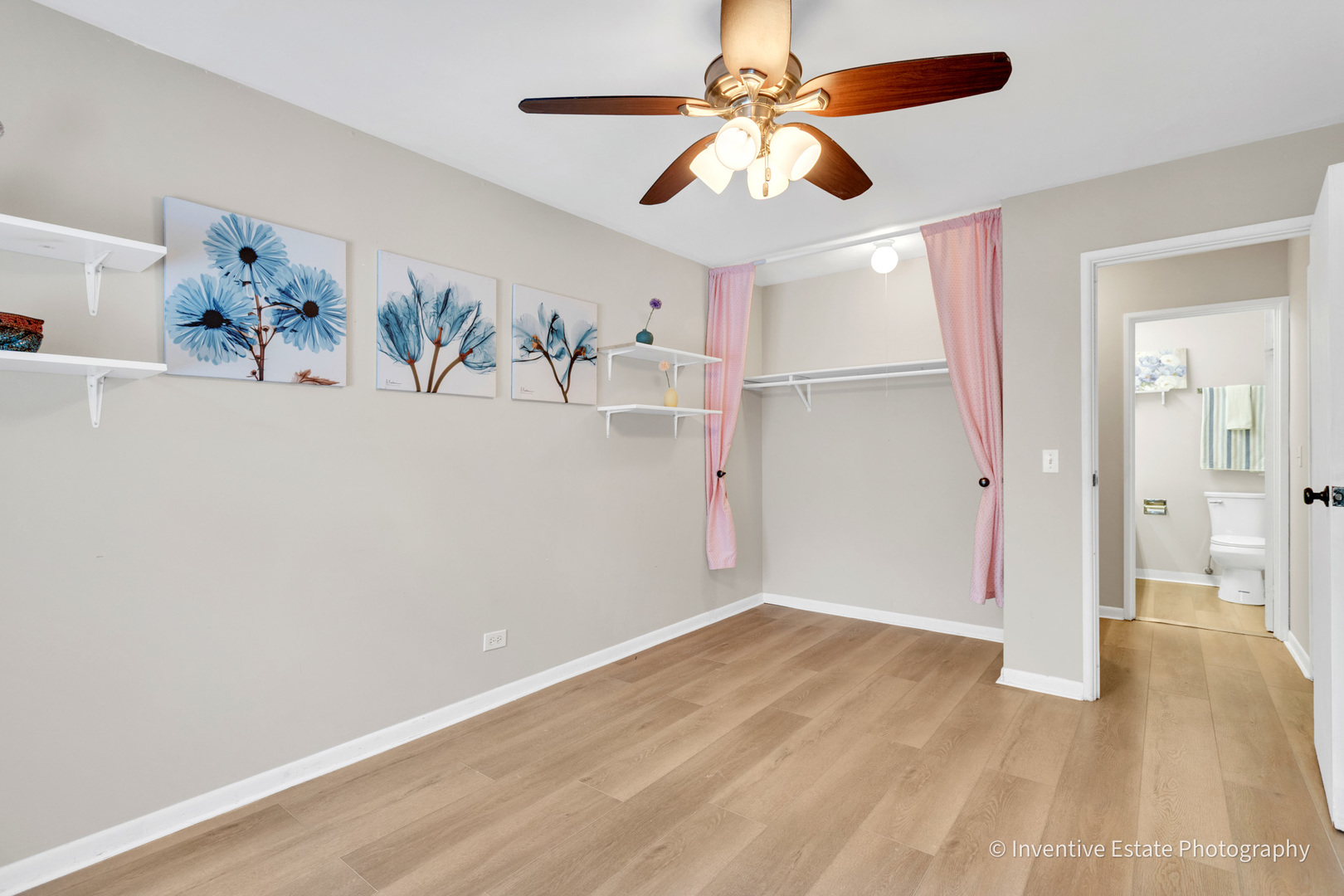 2711 Hobson Road Woodridge IL 60517