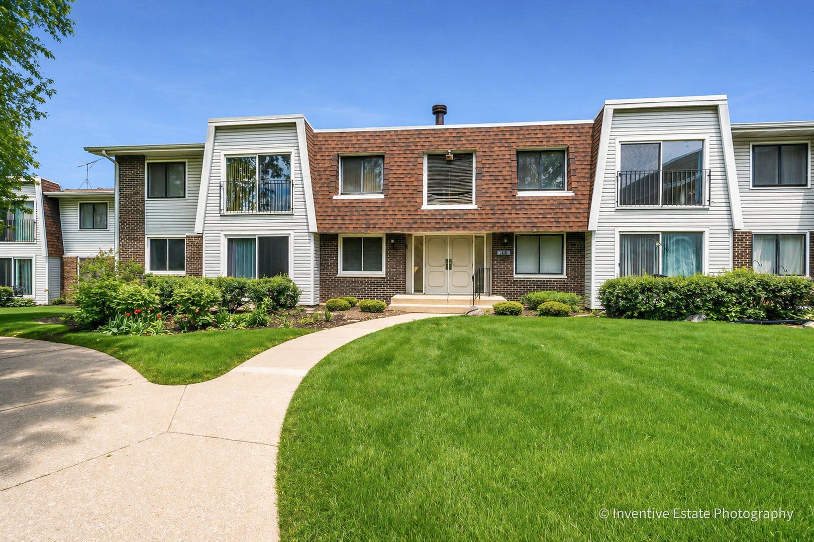 2711 Hobson Road Woodridge IL 60517