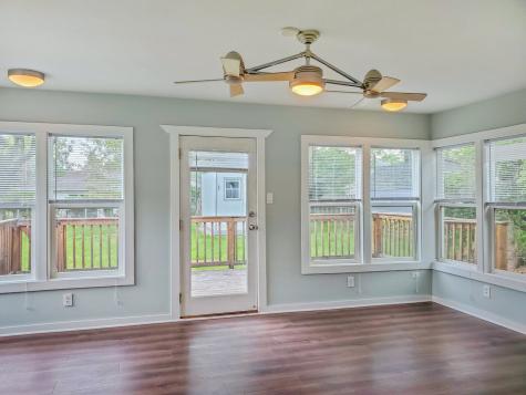 720 Country Lane S Roselle IL 60172
