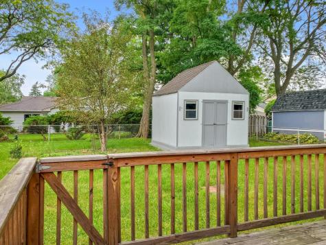 720 Country Lane S Roselle IL 60172