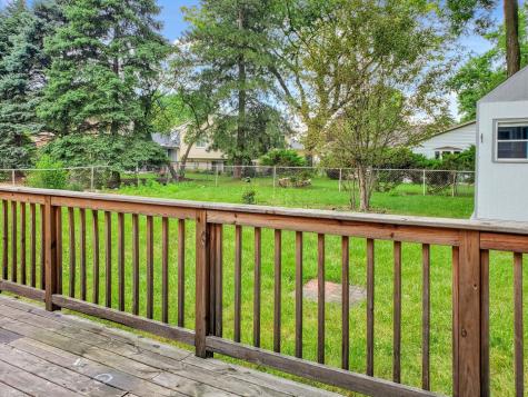 720 Country Lane S Roselle IL 60172