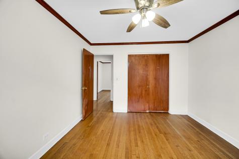 7248 North Ridge Boulevard Chicago IL 60645