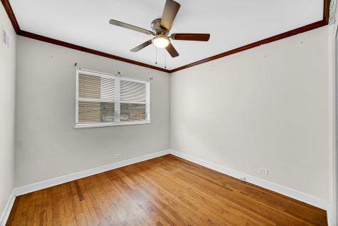7248 North Ridge Boulevard Chicago IL 60645