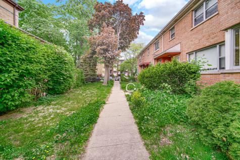 7248 North Ridge Boulevard Chicago IL 60645