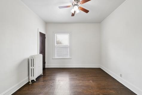 10226 South Charles Street Chicago IL 60643