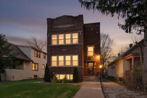 10226 South Charles Street Chicago IL 60643