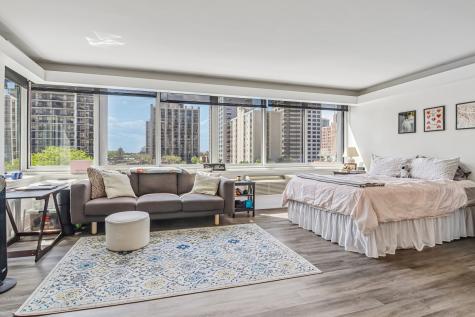 1440 North Lake Shore Drive Chicago IL 60610