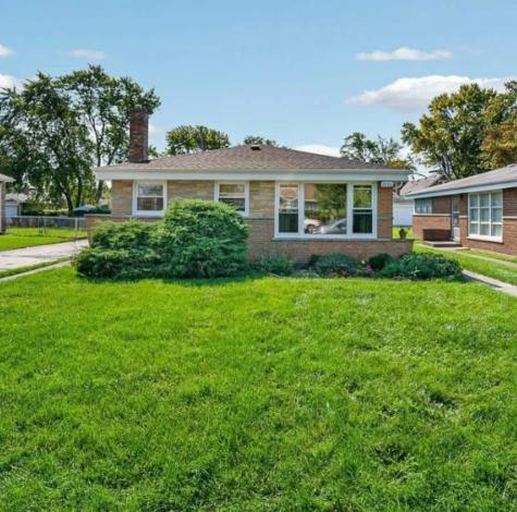 5151 Chase Avenue Skokie IL 60077