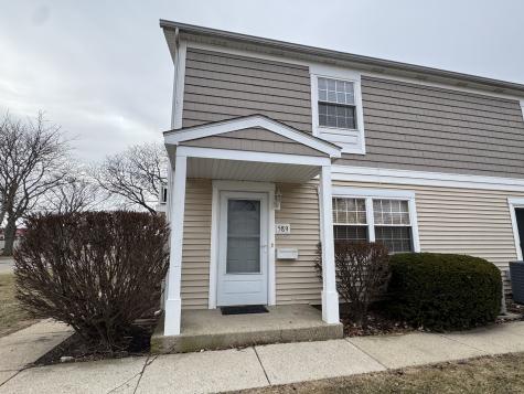 589 Lotus Court Wheeling IL 60090