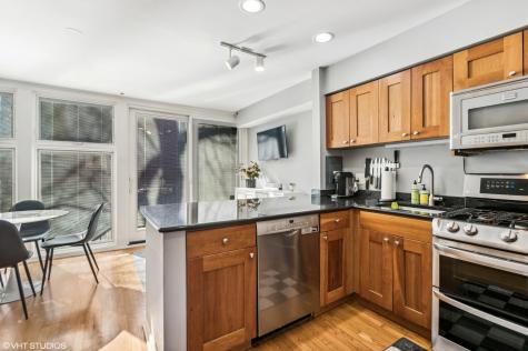 2146 North Lincoln Avenue Chicago IL 60614