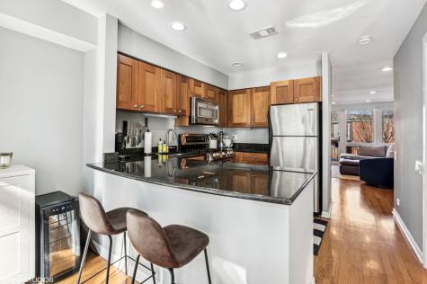 2146 North Lincoln Avenue Chicago IL 60614