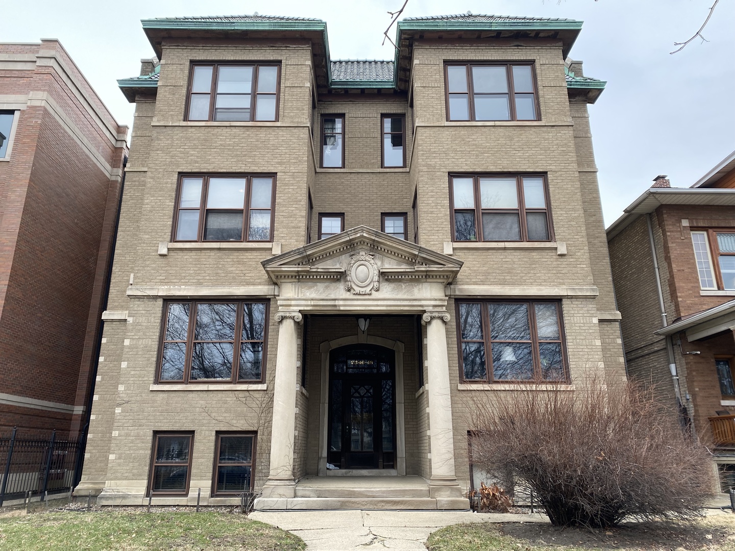 2548 West Logan Boulevard Chicago IL 60647