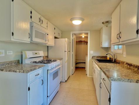 3302 Acorn Court Aurora IL 60504