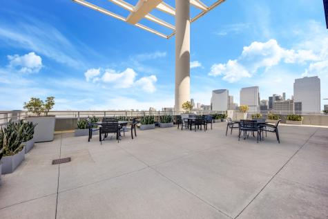 737 West Washington Boulevard Chicago IL 60661