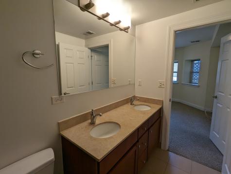 2834 North Albany Avenue Chicago IL 60618
