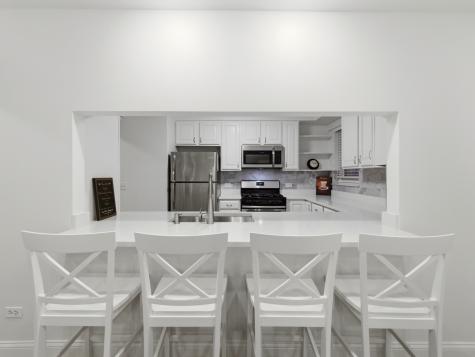 3327 North Kenmore Avenue Chicago IL 60657
