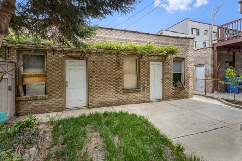 6549 North Mozart Street Chicago IL 60645