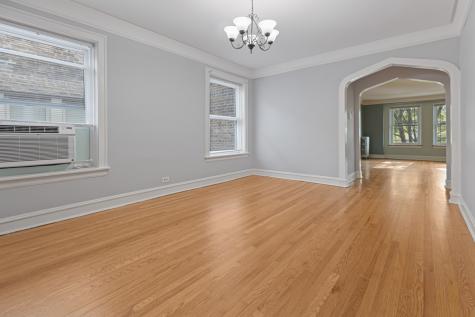 6549 North Mozart Street Chicago IL 60645
