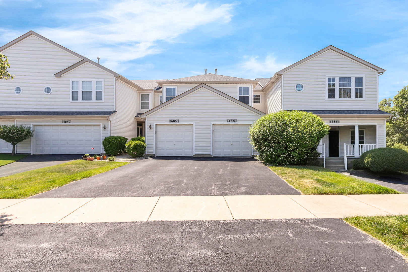 14857 West Victoria Crossing Lockport IL 60441