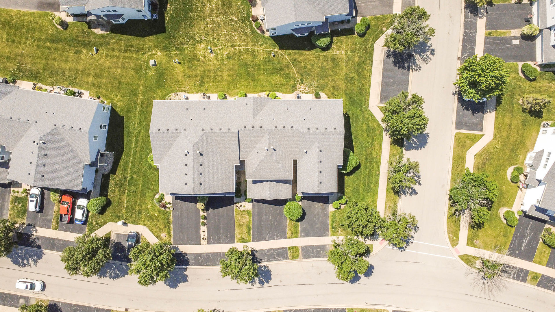 14857 West Victoria Crossing Lockport IL 60441