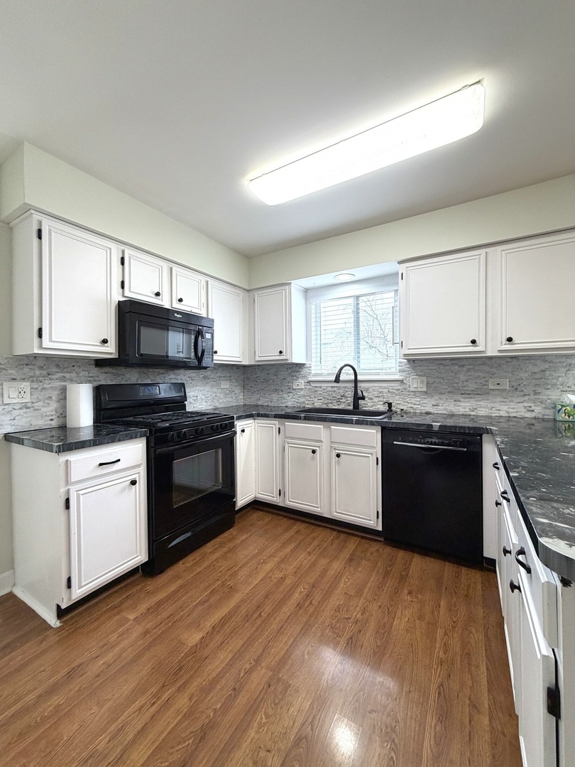 665 Lakewood Farms Drive Bolingbrook IL 60490