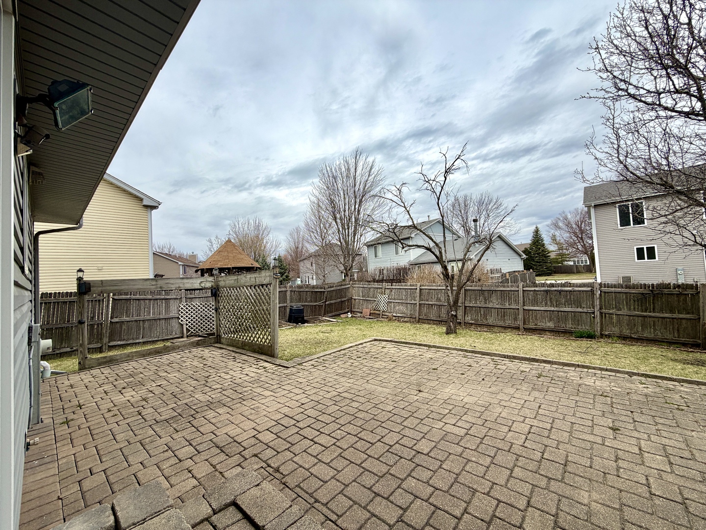 665 Lakewood Farms Drive Bolingbrook IL 60490
